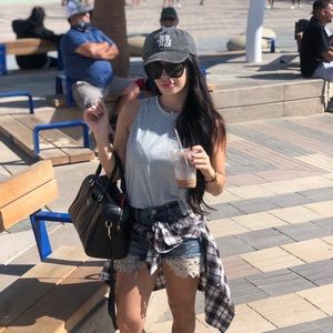 Meet your Posher, Megan